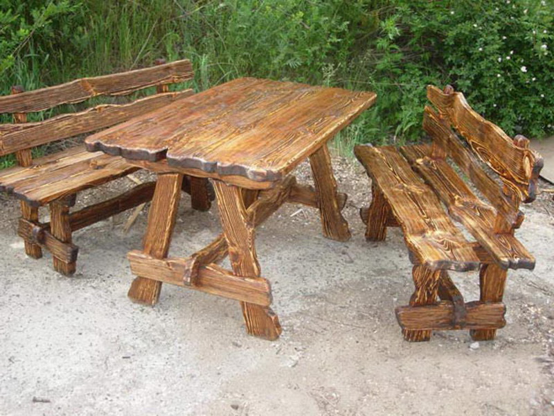 Мебель ручной работы из дерева в бытовку или дом