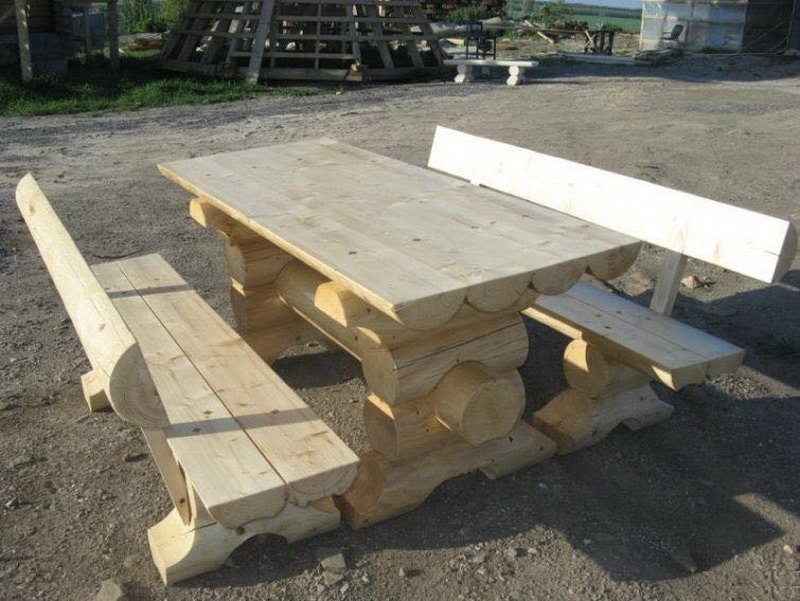 Мебель из дерева в бытовку или дом